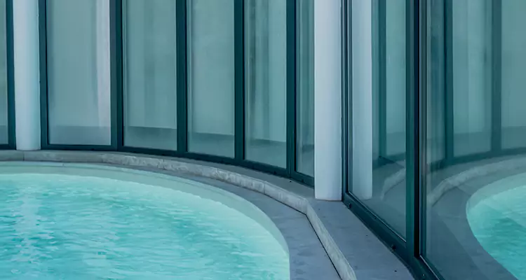 Repair Polyester Screen for Pool Enclosure in Ormond Beach, FL