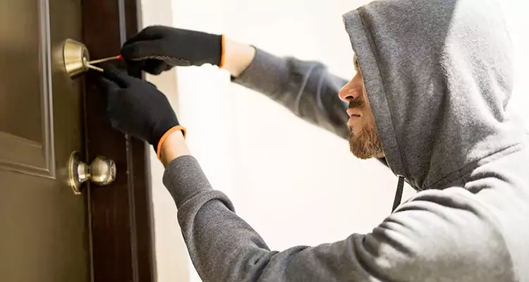 Emergency Motel Lock Repairs—Available 24/7 in Ormond Beach, FL